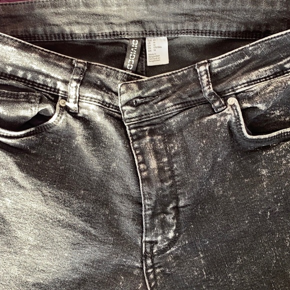 STRETCH STONEWASH SKINNY JEANS - Picture 3 of 4